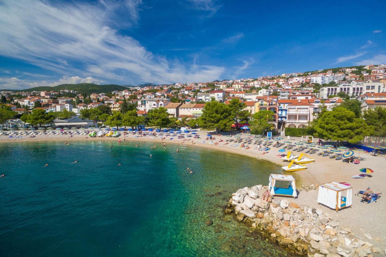 Apartments Luna Crikvenica Exteriör bild